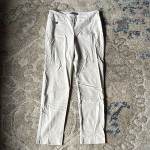 Peck & Peck Lightweight Khaki Pants